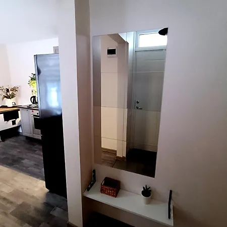 Apartament Marta's *